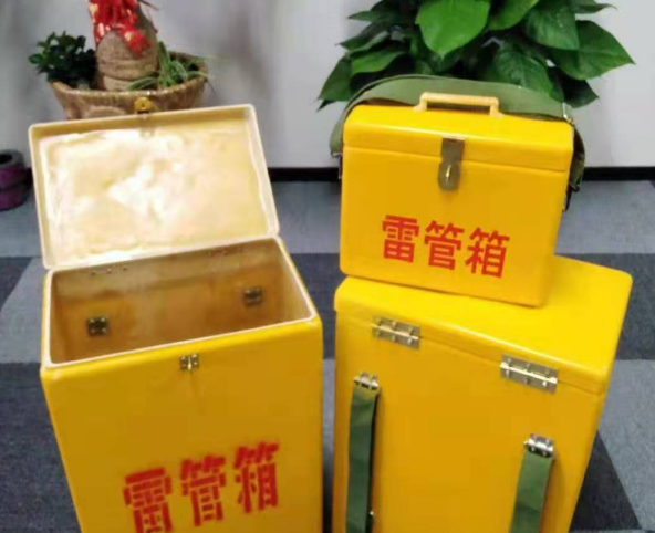 项城玻璃钢雷管箱有哪些特点